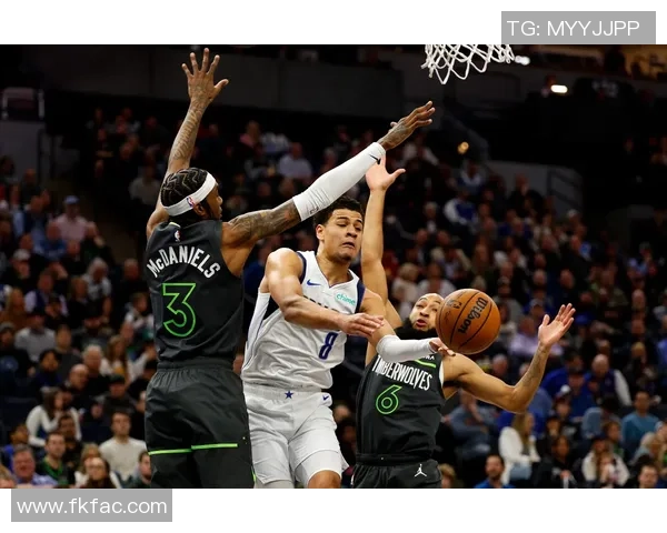 重庆篮球队整体压制战术解析及其对球队表现的影响探讨 重庆篮球队整体压制战术解析及其对球队表现的影响探讨